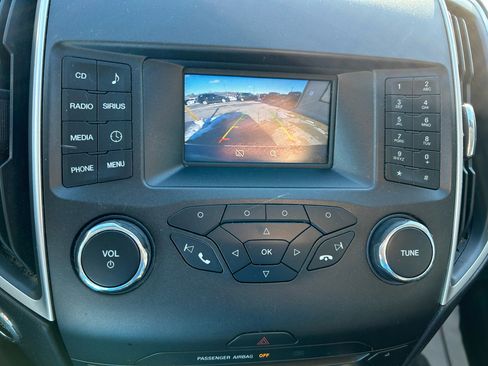 Used 2015 Ford Edge SEL image 23