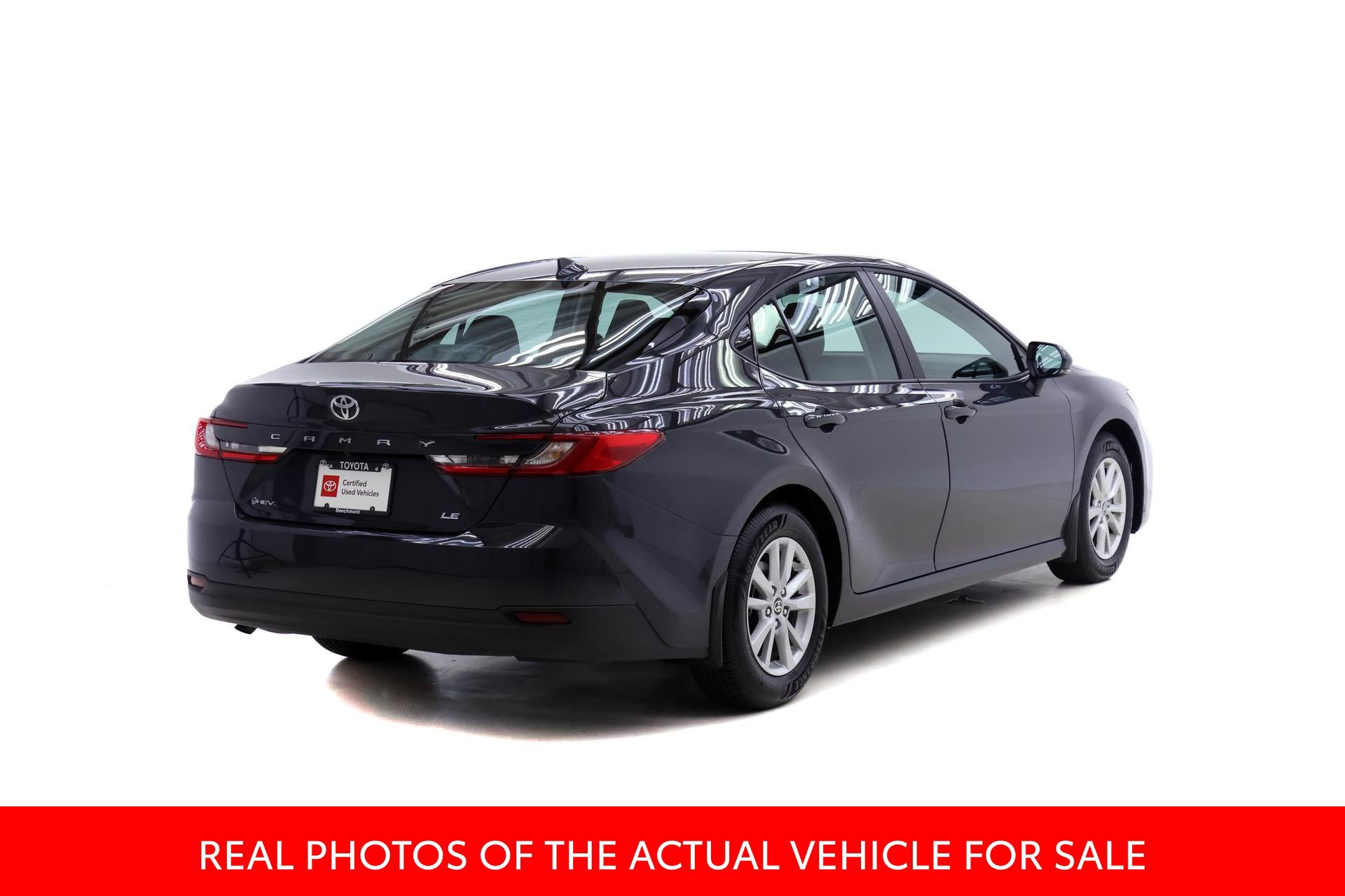 Used 2026 Toyota Camry LE w/ Convenience Package FWD image 2
