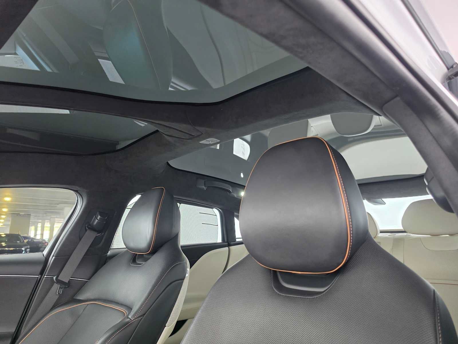 Used 2023 Lucid Air Touring AWD/4WD image 29