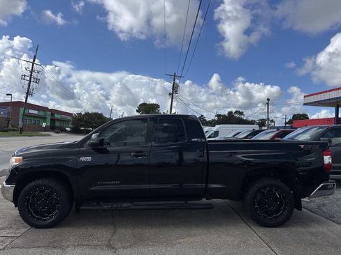 Used 2016 Toyota Tundra SR5 w/ SR5 Upgrade Package RWD image 4