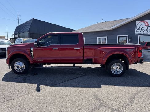 Used 2024 Ford F450 Platinum AWD/4WD image 2