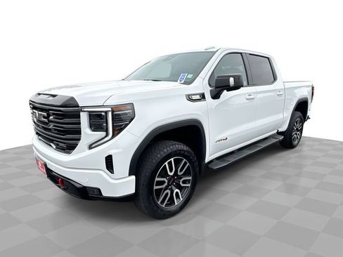 Used 2025 GMC Sierra 1500 AT4 w/ AT4 Premium Package AWD/4WD image 1