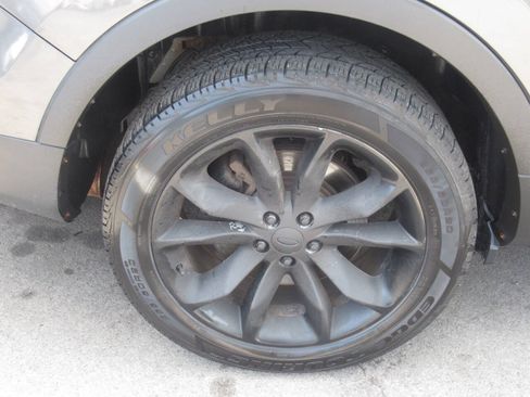 Used 2015 Ford Explorer XLT w/ Equipment Group 202A AWD/4WD image 5