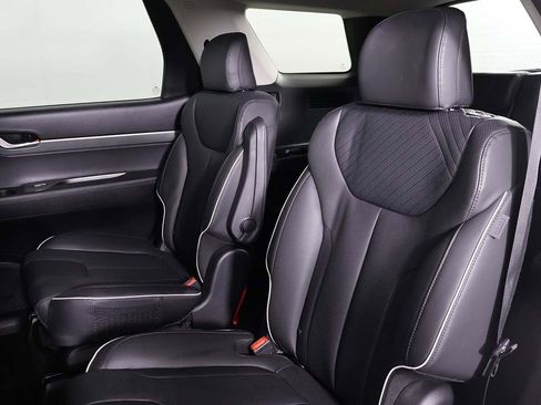 Used 2023 Hyundai Palisade SEL image 31