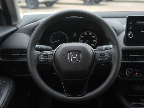 New 2026 Honda HR-V LX image 15