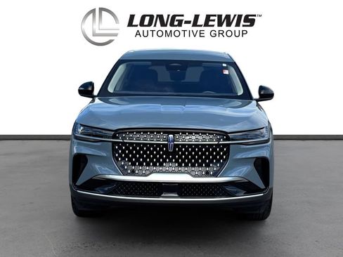 Certified 2025 Lincoln Nautilus Premier AWD/4WD image 11