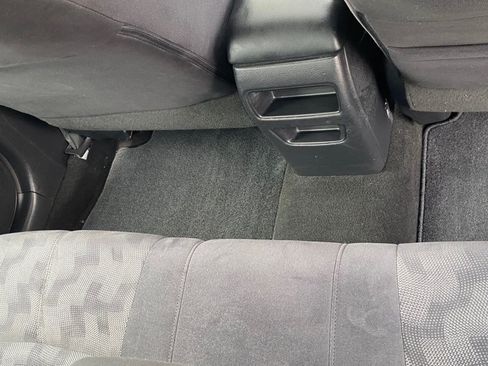 Used 2013 Nissan Sentra SV w/ Premium Pkg FWD image 27