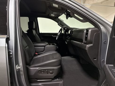 Used 2025 GMC Sierra 1500 SLT AWD/4WD image 22