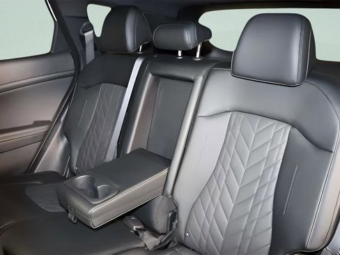 New 2025 Kia Sportage X-Pro Prestige image 40