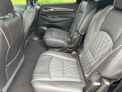Used 2023 Buick Enclave Avenir w/ Avenir Technology Package FWD image 20