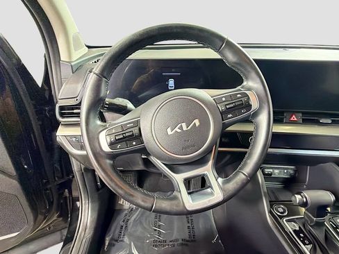 Used 2023 Kia Sportage EX FWD image 13