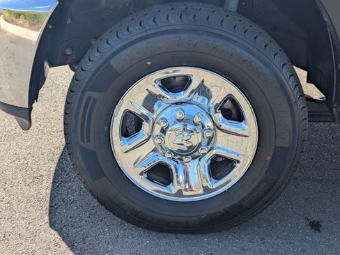 Used 2018 RAM 2500 Tradesman w/ Chrome Appearance Group AWD/4WD image 21