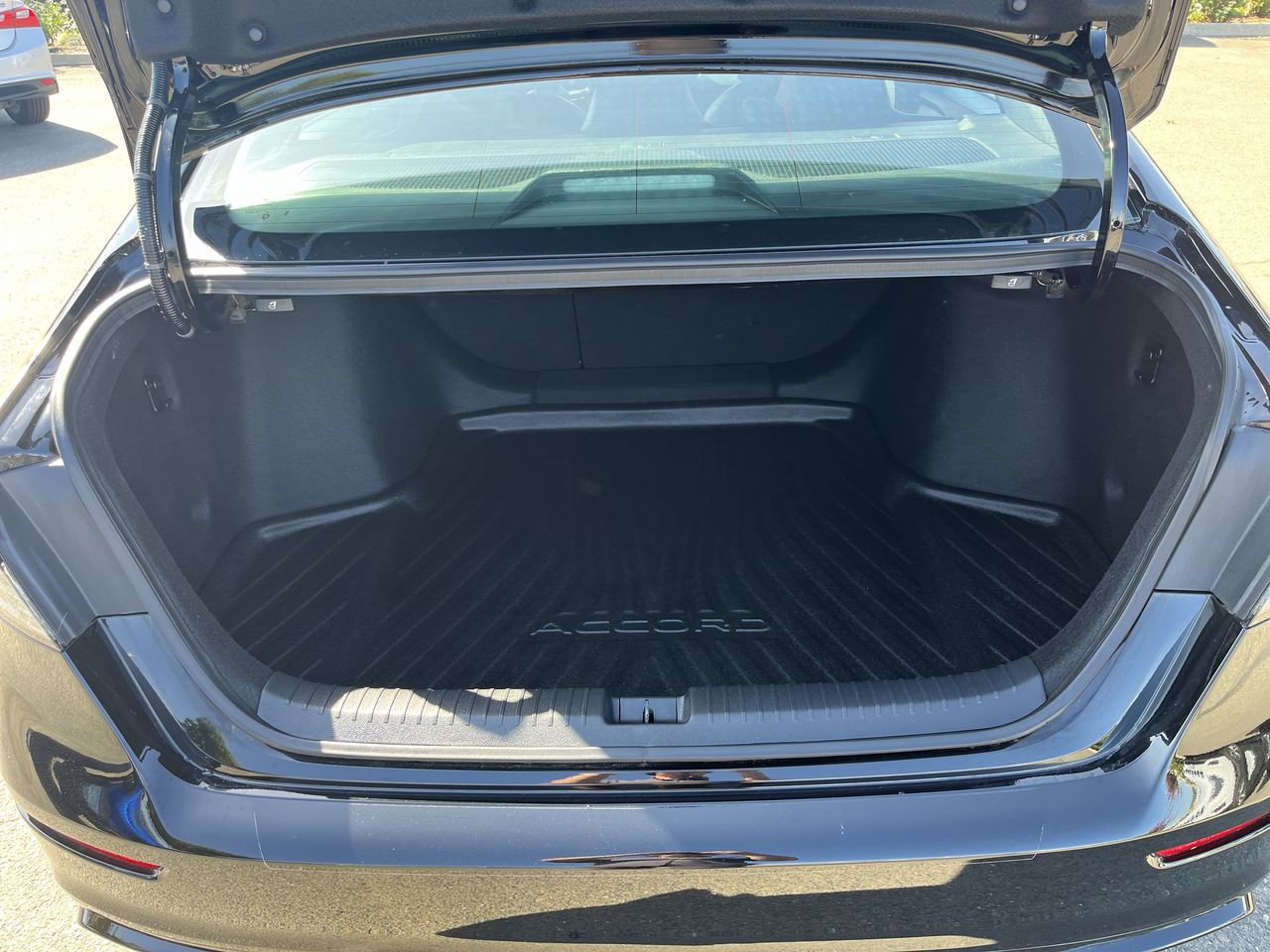 Used 2025 Honda Accord Sport image 24