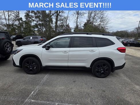 Used 2025 Subaru Ascent Onyx Edition w/ Onyx Package image 4