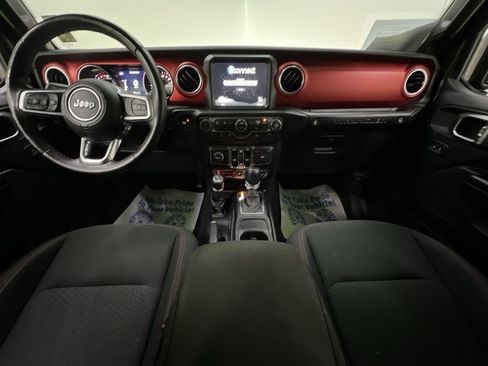 Used 2018 Jeep Wrangler Unlimited Rubicon AWD/4WD image 18