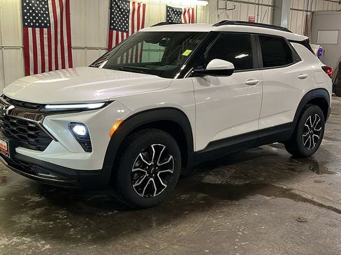 New 2025 Chevrolet TrailBlazer ACTIV w/ Convenience Package image 7