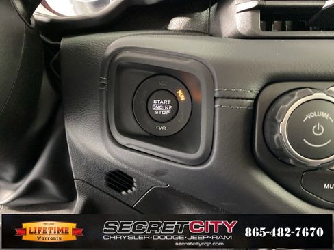 New 2026 Jeep Gladiator Rubicon w/ Steel Power Dome Hood Package image 17