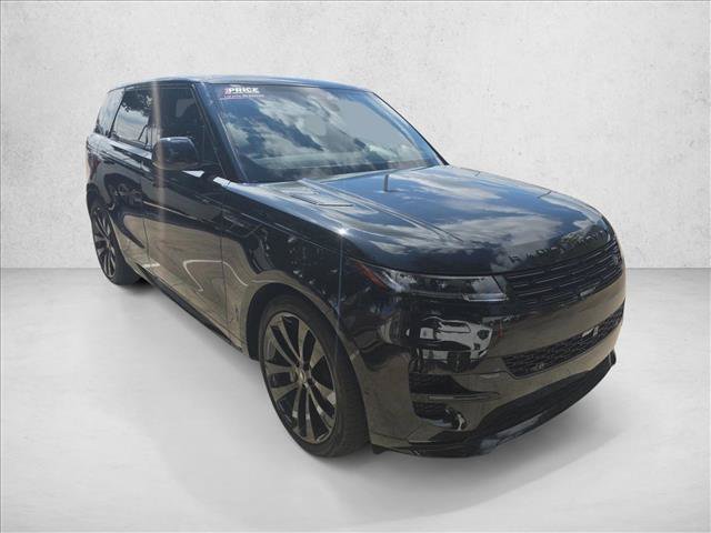 Used 2024 Land Rover Range Rover Sport Dynamic SE AWD/4WD image 3