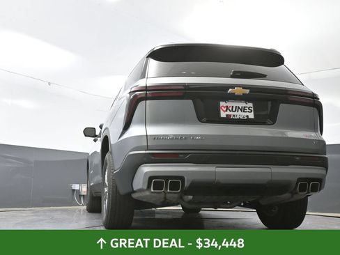 Used 2024 Chevrolet Traverse LT AWD/4WD image 62