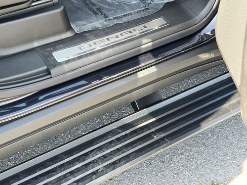 New 2026 GMC Yukon XL Denali w/ Denali Reserve Package AWD/4WD image 36