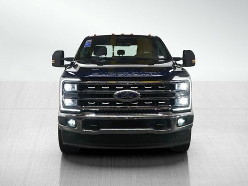 Used 2023 Ford F250 Lariat image 9