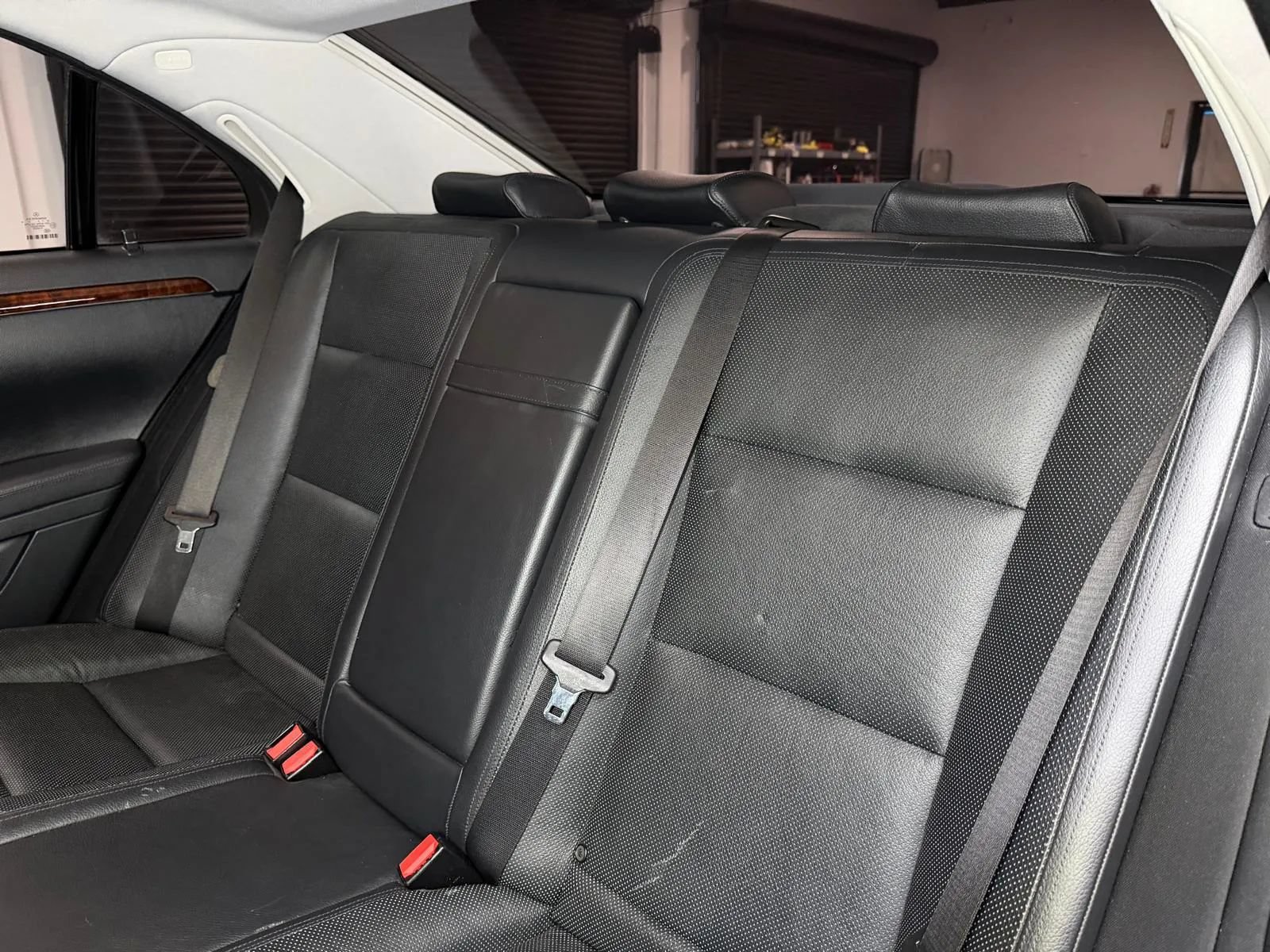 Used 2010 Mercedes-Benz S 550 4MATIC image 18