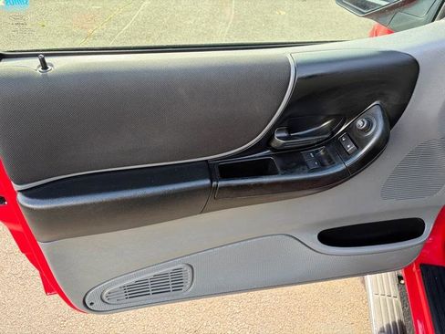 Used 2011 Ford Ranger XLT w/ Bright Trim Group image 12