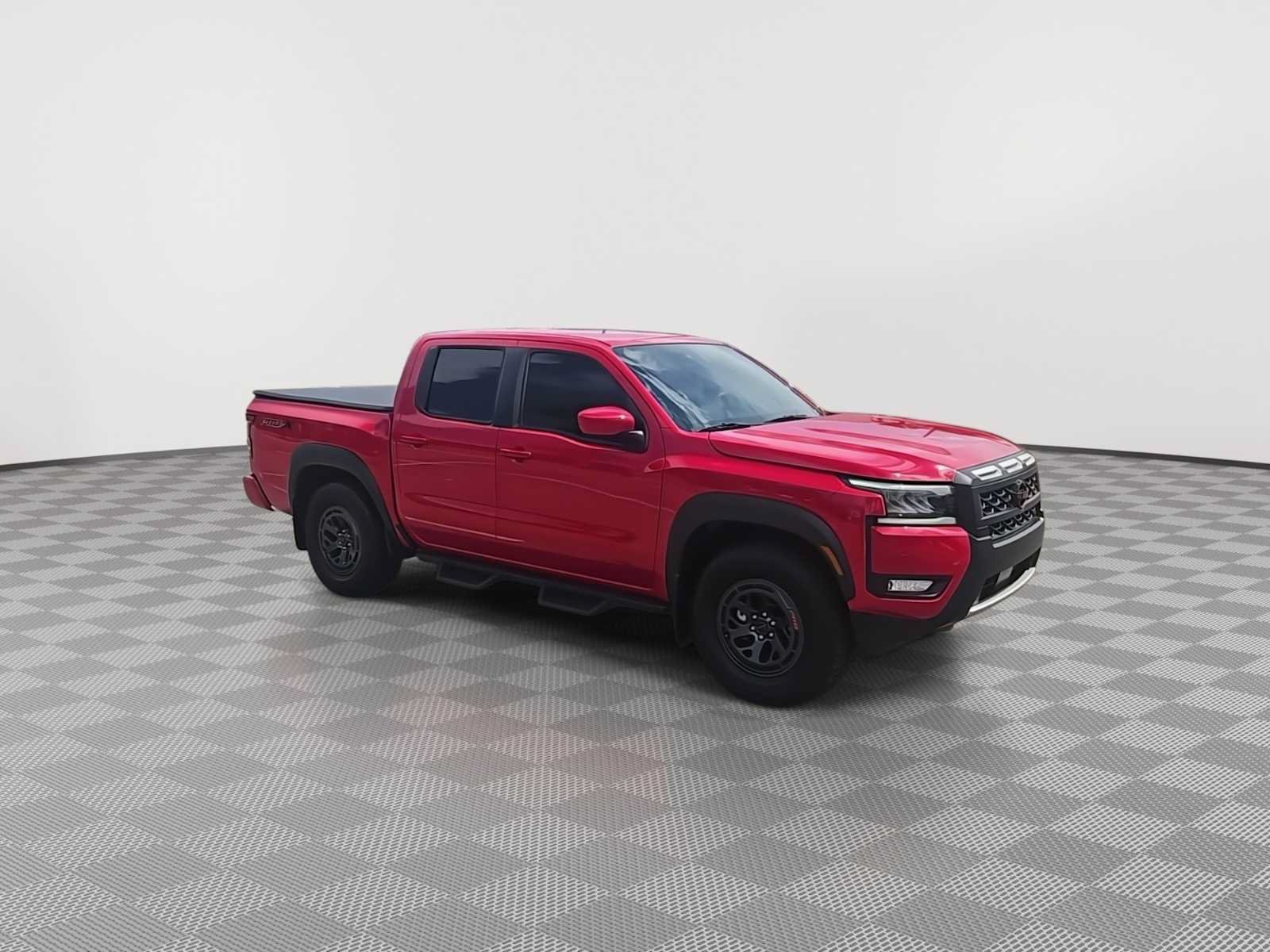 Used 2026 Nissan Frontier Pro-X w/ Tow Package RWD image 2