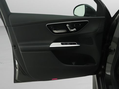 Certified 2026 Mercedes-Benz GLC 300 image 17
