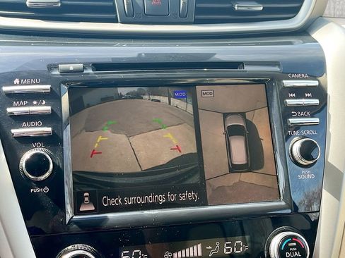 Used 2022 Nissan Murano SL w/ SL Moonroof Package FWD image 14