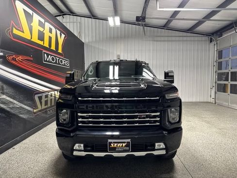 Used 2022 Chevrolet Silverado 2500 LTZ w/ Z71 Chrome Sport Edition AWD/4WD image 32