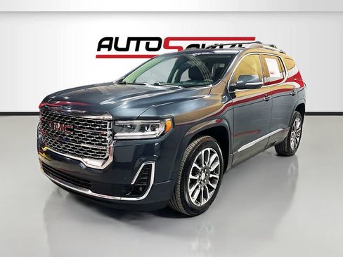 Used 2021 GMC Acadia Denali w/ Denali Technology Package AWD/4WD image 3
