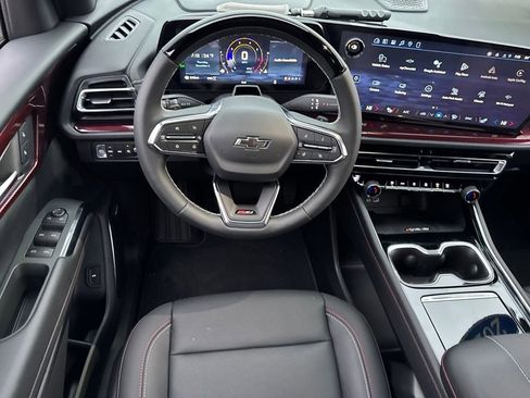 New 2026 Chevrolet Traverse Z71 w/ Enhanced Driving Package image 14