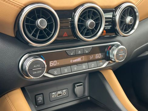 New 2025 Nissan Sentra SV w/ SV Premium Package image 22