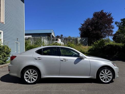 Used 2008 Lexus IS 250 AWD image 2