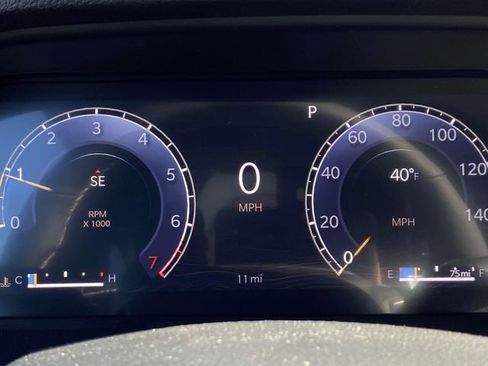 New 2025 Jeep Grand Cherokee Altitude image 29