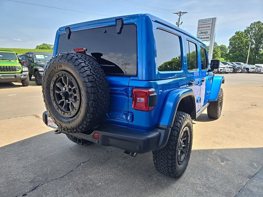 Used 2022 Jeep Wrangler Unlimited Rubicon w/ Trailer Tow Package AWD/4WD image 13