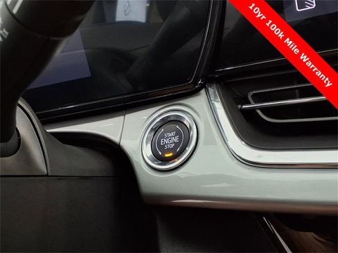 New 2025 Chevrolet Trax LT w/ Driver Confidence Package image 18