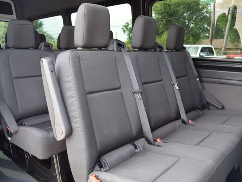 Used 2025 Mercedes-Benz Sprinter 2500 image 20