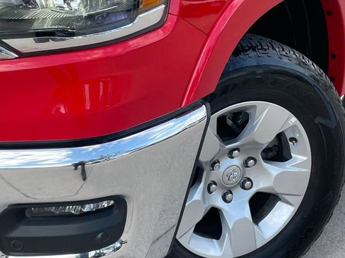 Used 2025 RAM 1500 Lone Star image 9