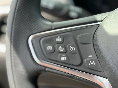 Used 2024 Chevrolet Equinox LS w/ LS Convenience Package FWD image 19