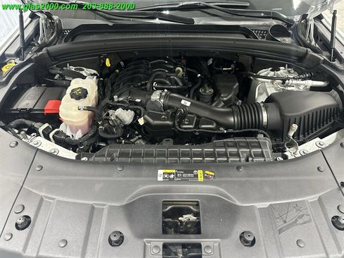 Used 2023 Jeep Grand Cherokee L Limited AWD/4WD image 18