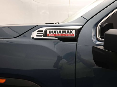 New 2025 GMC Sierra 2500 Denali w/ Denali Reserve Package image 10