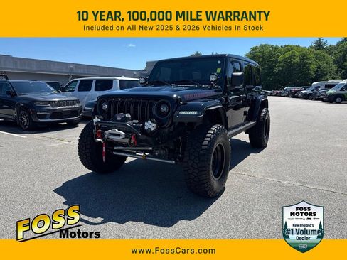 Used 2025 Jeep Wrangler Unlimited Rubicon AWD/4WD image 1