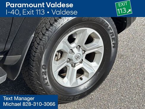 Used 2024 Toyota 4Runner SR5 image 28