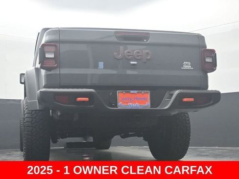 Used 2025 Jeep Gladiator Mojave w/ Convenience Group image 32
