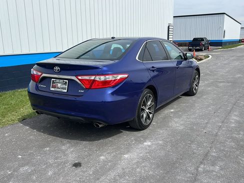 Used 2015 Toyota Camry XSE w/ Advanced Technology Package image 5