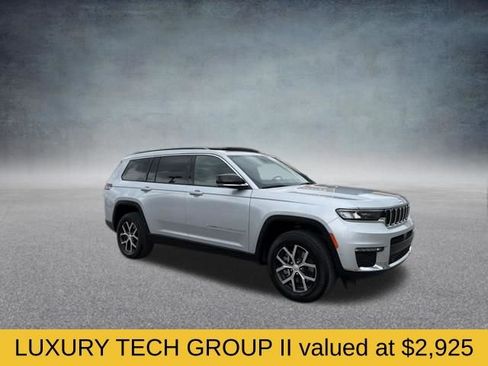 Used 2024 Jeep Grand Cherokee L Limited w/ Luxury Tech Group II image 2