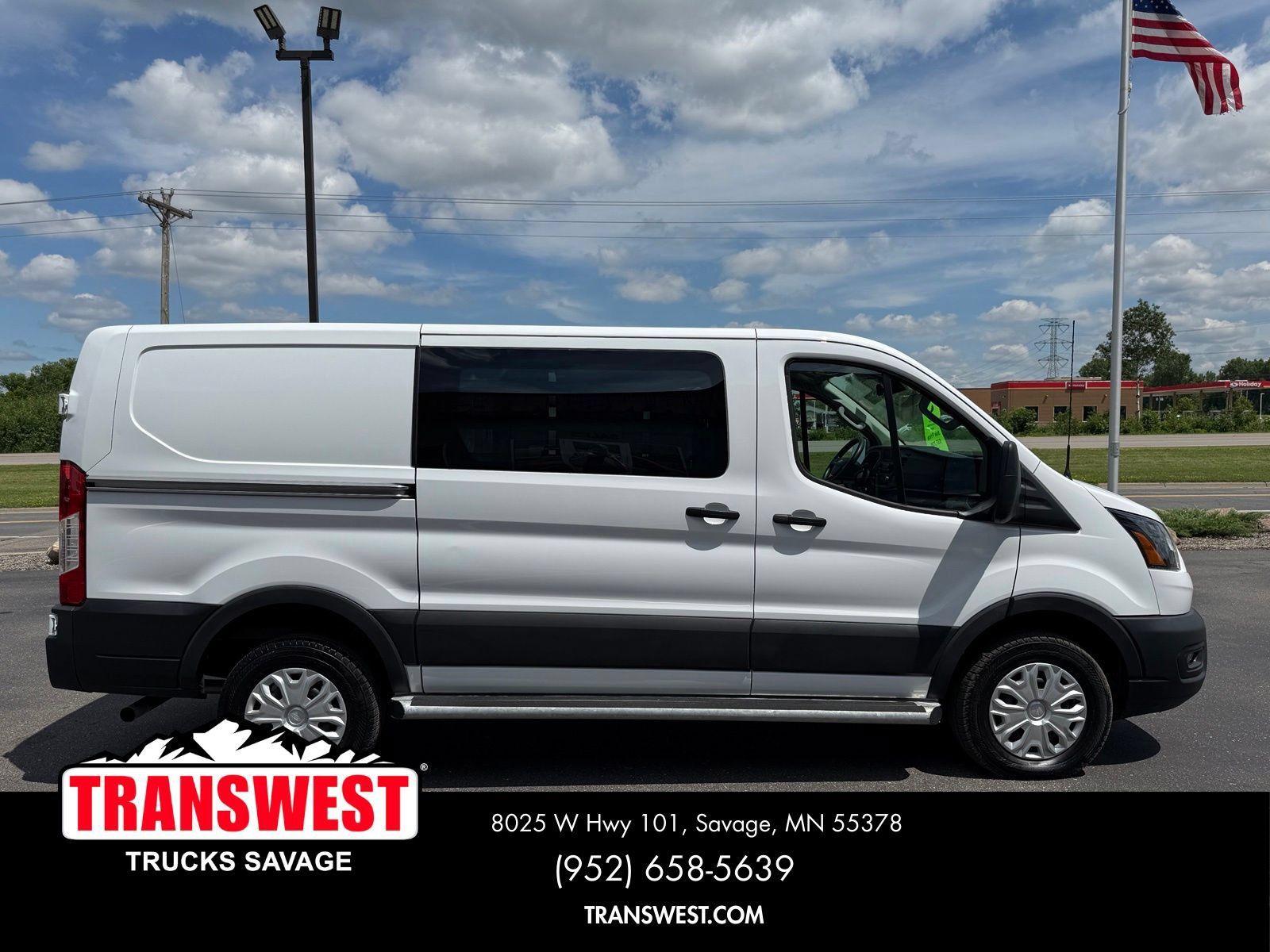 Used 2025 Ford Transit 250 Low Roof w/ Exterior Upgrade Package RWD image 15