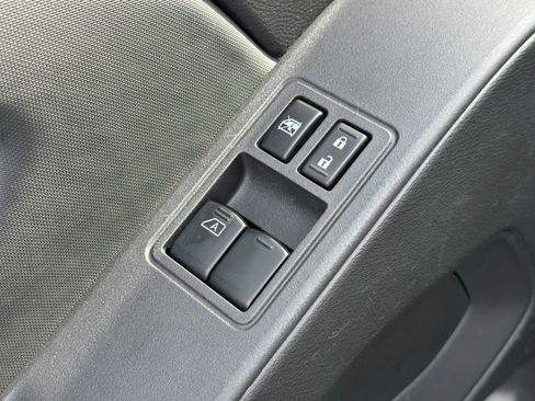 Used 2023 Nissan Frontier S w/ Technology Package image 22